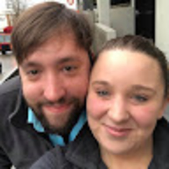 Meet your Posher, Stephanie - Picture 1 of 1